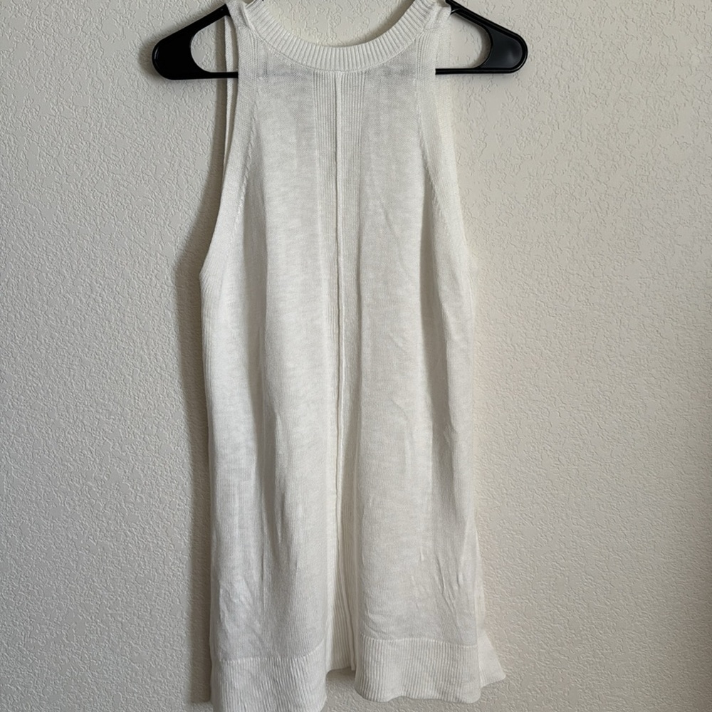 NWT Anthropologie White Knit V-Neck Tank Top High Low Hem Size S - Picture 4 of 6